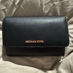 Michael Kors Wallet Crossbody